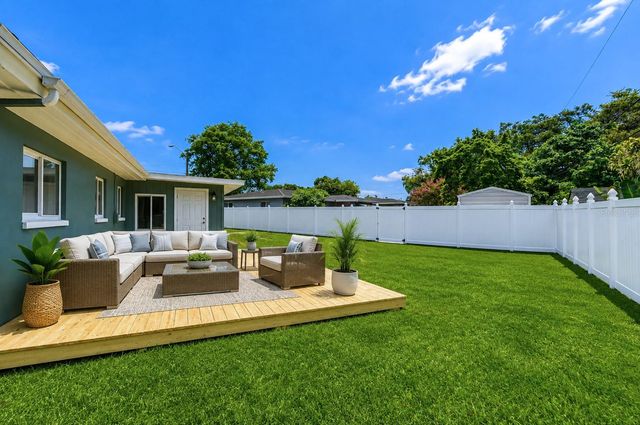 1800 DRUID ROAD E, Clearwater, FL 33764