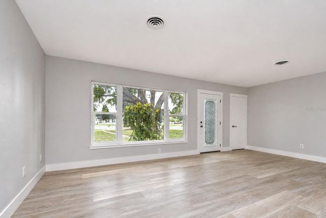 1800 DRUID ROAD E, Clearwater, FL 33764