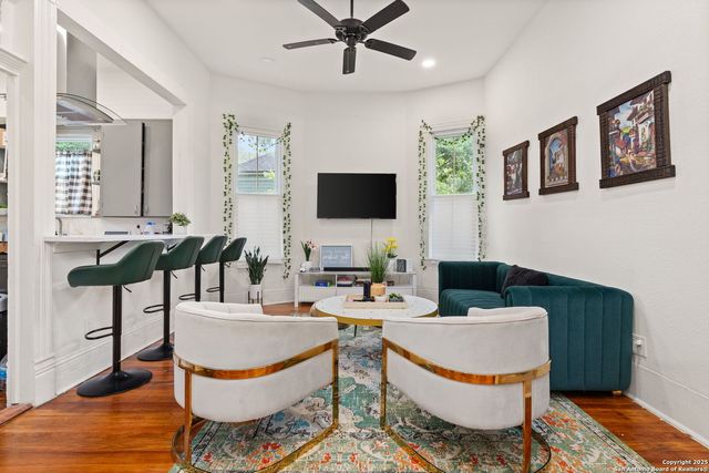 114 Omaha, San Antonio, TX 78203