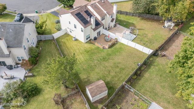 27 Longbrook Lane, Freehold, NJ 07728