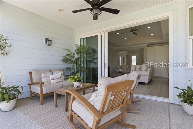 1142 Landshark Blvd, Hardeeville, SC 29927