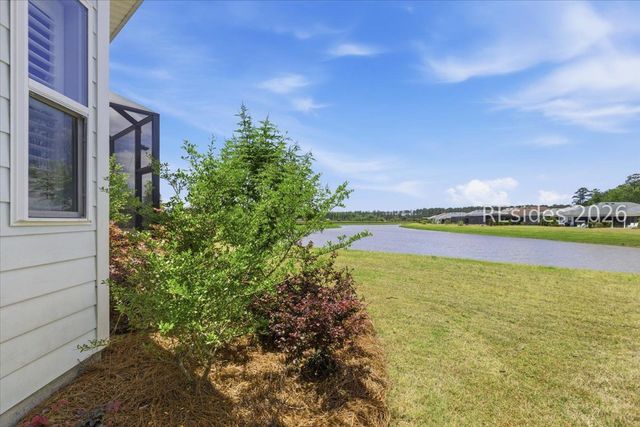 1142 Landshark Blvd, Hardeeville, SC 29927