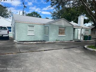 510 E Strawbridge Avenue, Bsalon, Melbourne, FL 32901