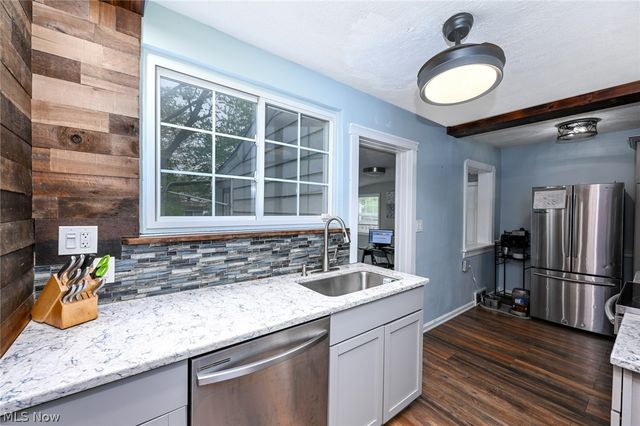 50 Baker Street, Berea, OH 44017