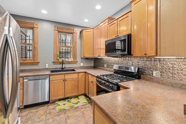 3139 2nd Avenue S, Minneapolis, MN 55408
