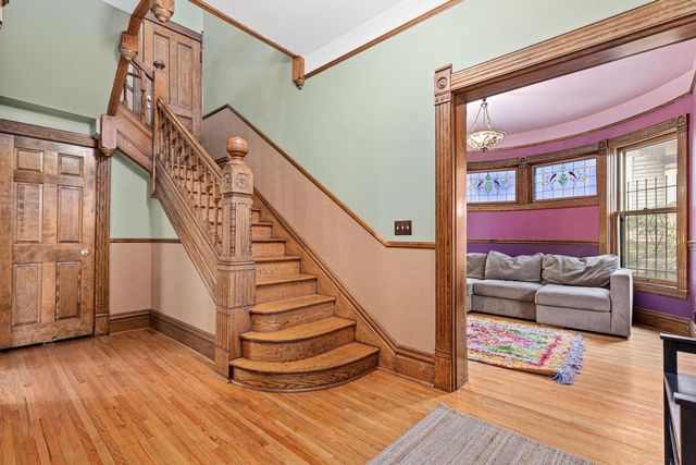 3139 2nd Avenue S, Minneapolis, MN 55408