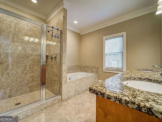 3530 Glenwood Road, Decatur, GA 30032