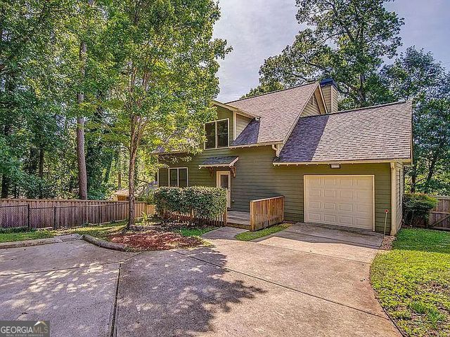 3530 Glenwood Road, Decatur, GA 30032