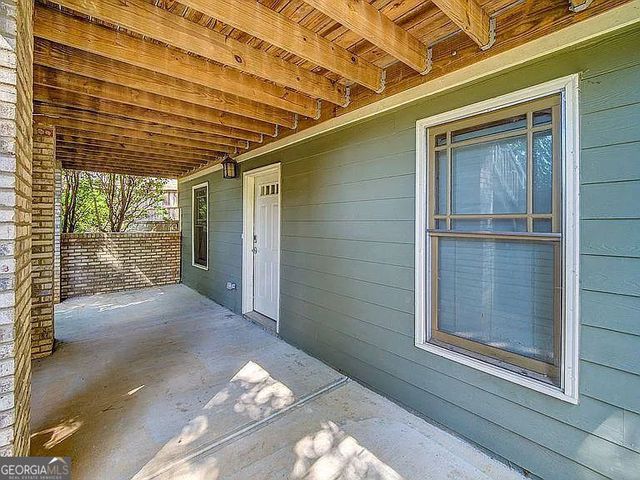 3530 Glenwood Road, Decatur, GA 30032