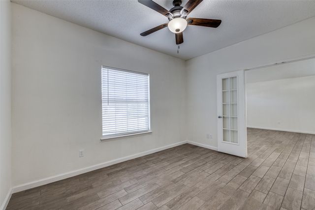 6414 Seaford Road, Arlington, TX 76001