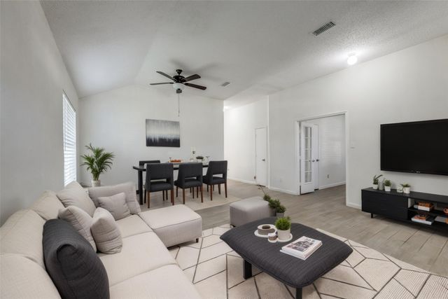 6414 Seaford Road, Arlington, TX 76001