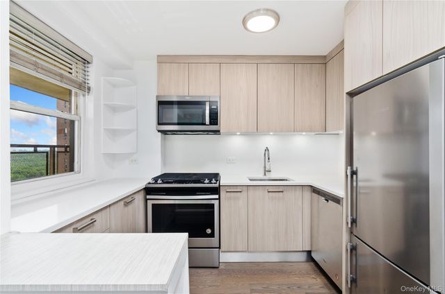 5700 Arlington Avenue 12T, Bronx, NY 10471