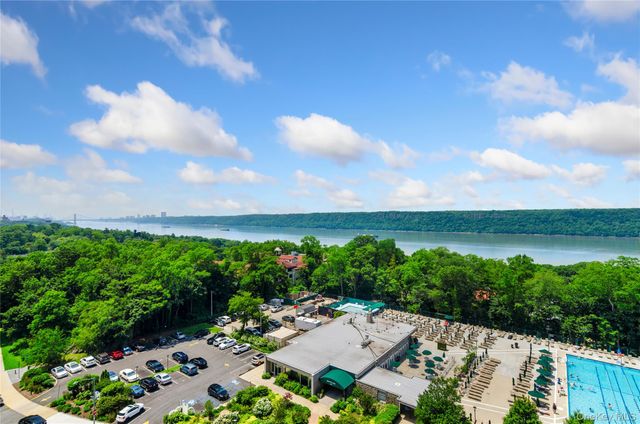 5700 Arlington Avenue 12T, Bronx, NY 10471