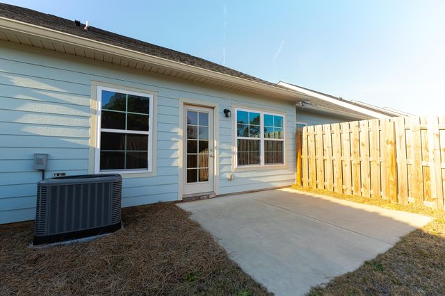 334 Bordeaux Drive, Thomson, GA 30824