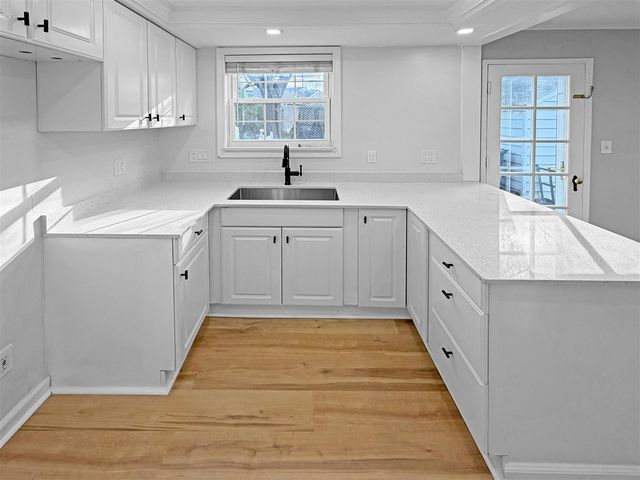 3746 Brewster Street, Dearborn, MI 48120