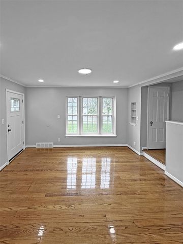 3746 Brewster Street, Dearborn, MI 48120