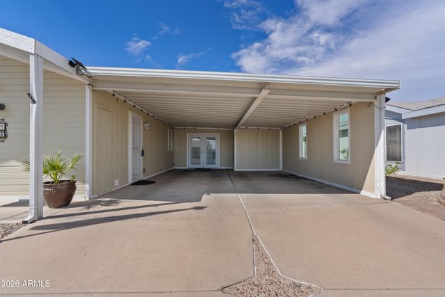 3700 S TOMAHAWK Road 8, Apache Junction, AZ 85119