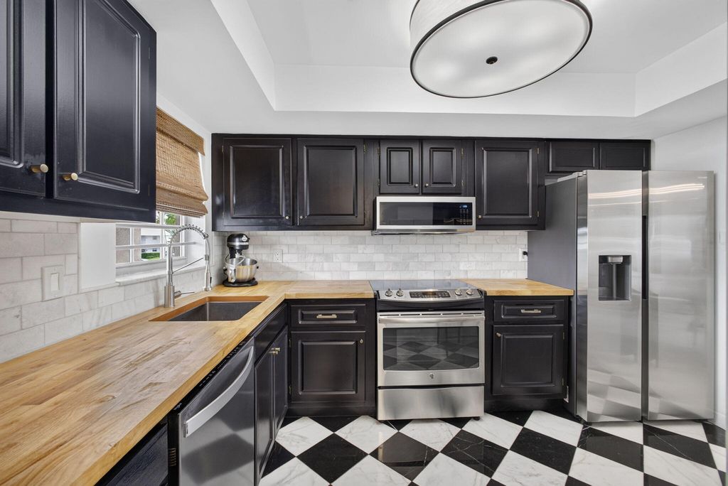 1210 N. Sugar Sands Boulevard 239, West Palm Beach, FL 33404