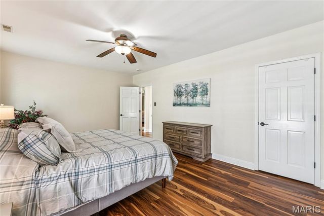 211 Cobblefield Court, Ballwin, MO 63011