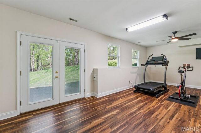 211 Cobblefield Court, Ballwin, MO 63011