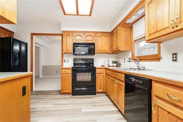 4412 Gretchen Court, Lawrence, KS 66047