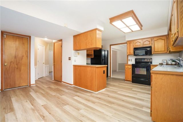 4412 Gretchen Court, Lawrence, KS 66047