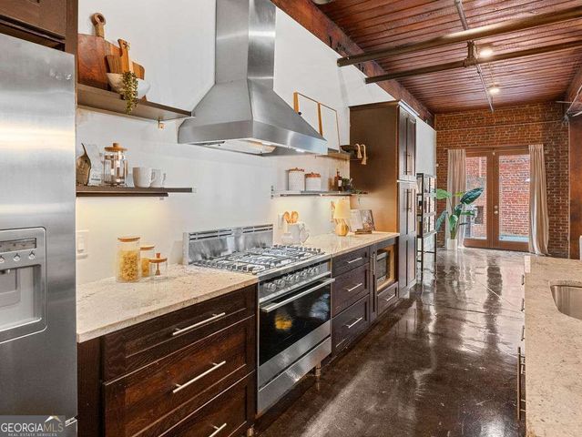 320 Peters Street SW 10, Atlanta, GA 30313