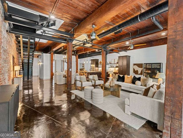 320 Peters Street SW 10, Atlanta, GA 30313
