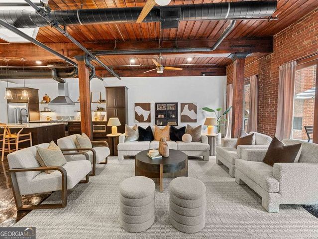 320 Peters Street SW 10, Atlanta, GA 30313