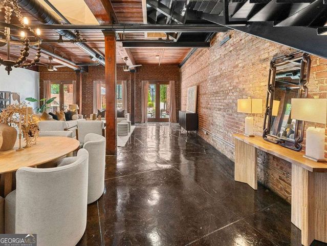 320 Peters Street SW 10, Atlanta, GA 30313