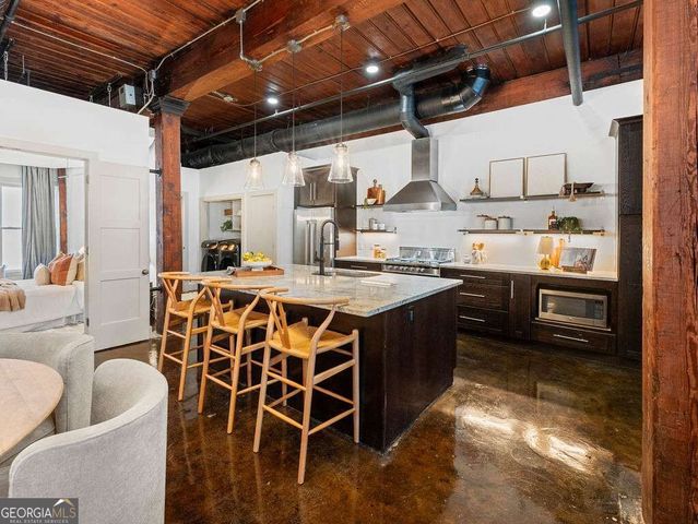 320 Peters Street SW 10, Atlanta, GA 30313