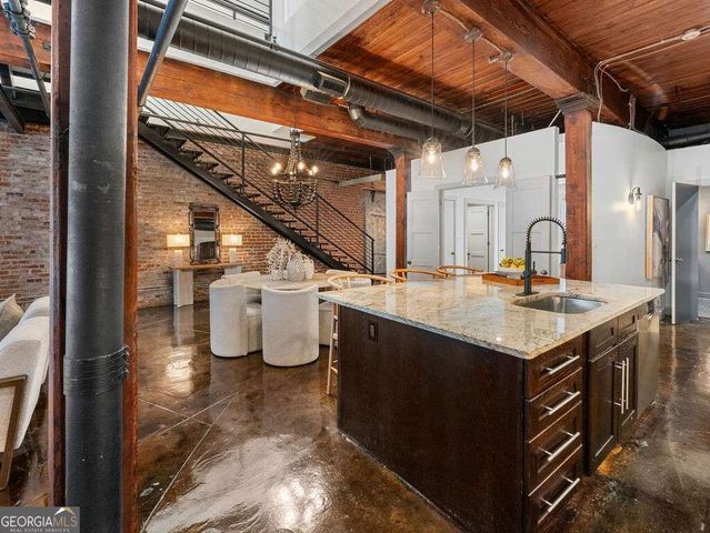 320 Peters Street SW 10, Atlanta, GA 30313