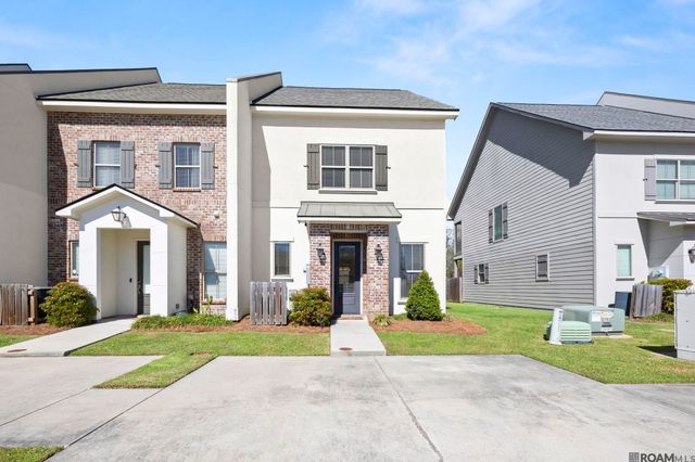 5030 Myrtle Trail Dr, Baton Rouge, LA 70820