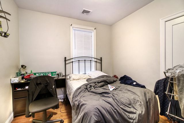 22 Woodward St 4, Boston, MA 02127