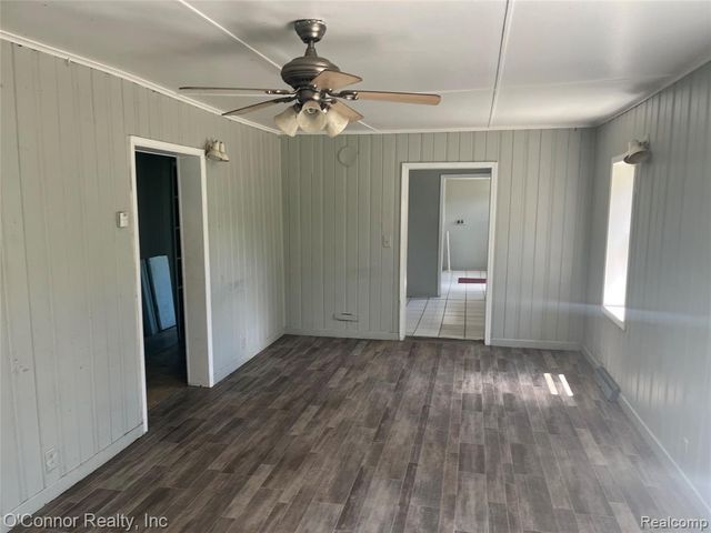 1908 Range Road, Port Huron, MI 48060