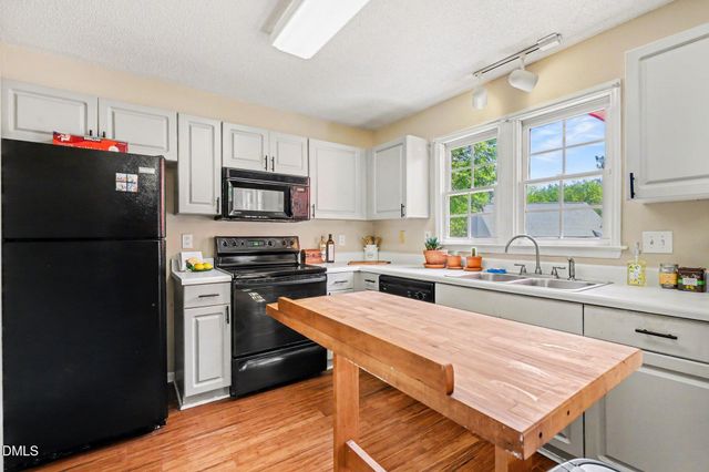 2701 Clonnel Court, Raleigh, NC 27604