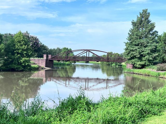 1715 Talcott Lane, Sugar Land, TX 77479