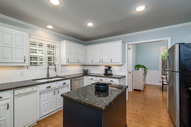 3209 Gary Drive, Plano, TX 75023