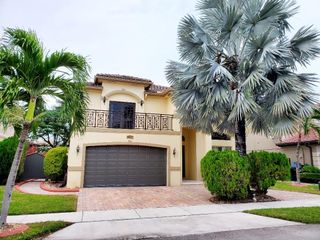 16431 SW 60th Ter, Miami, FL 33193