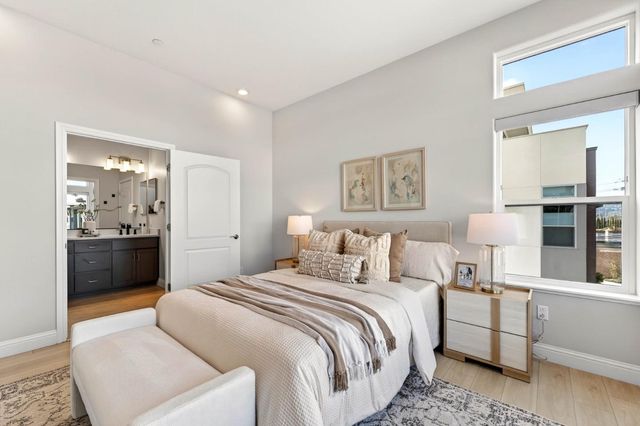 220 Waters Park Circle 304, San Mateo, CA 94403