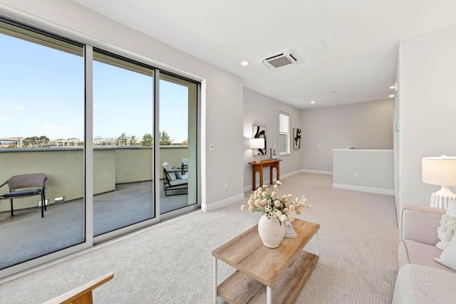 220 Waters Park Circle 304, San Mateo, CA 94403