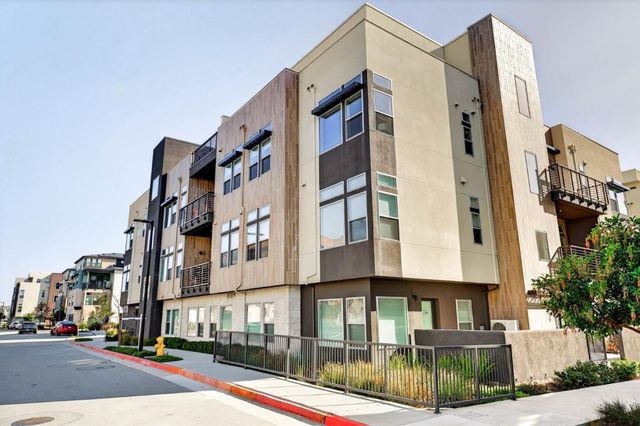 220 Waters Park Circle 304, San Mateo, CA 94403