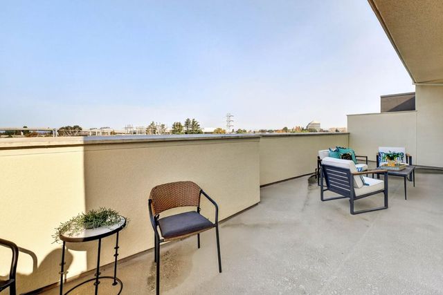 220 Waters Park Circle 304, San Mateo, CA 94403