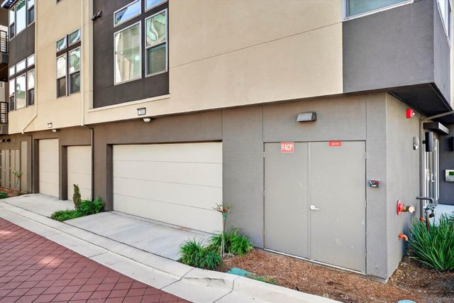 220 Waters Park Circle 304, San Mateo, CA 94403