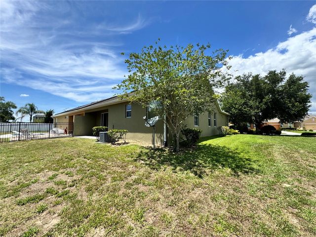 764 CHACALL LOOP, Mount Dora, FL 32757