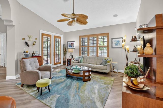 9946 Coronado Lake Drive, Boynton Beach, FL 33437