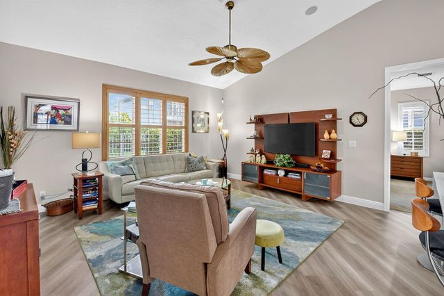 9946 Coronado Lake Drive, Boynton Beach, FL 33437