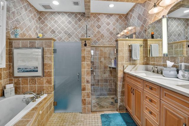 9946 Coronado Lake Drive, Boynton Beach, FL 33437