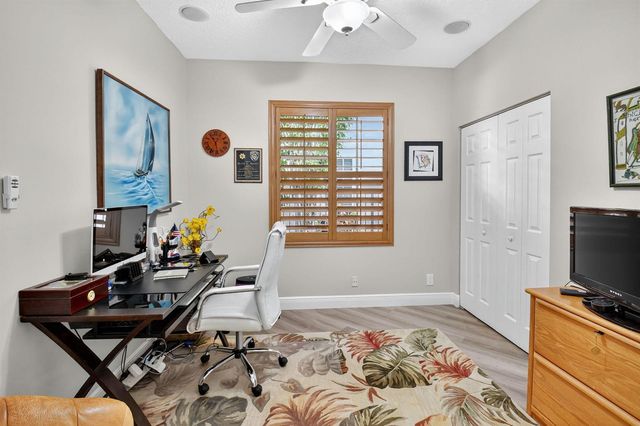 9946 Coronado Lake Drive, Boynton Beach, FL 33437
