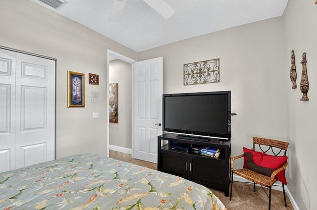 9946 Coronado Lake Drive, Boynton Beach, FL 33437